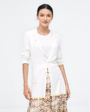 Laden Sie das Bild in den Galerie-Viewer, SURKANA Feinstrickblazer