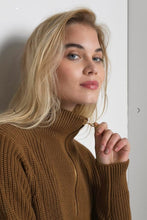 Charger l'image dans la galerie, Robe pull laine côtelée KAFFE