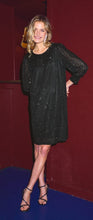 Laden Sie das Bild in den Galerie-Viewer, Schwarzes Paillettenkleid von KAFFE