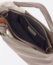 Laden Sie das Bild in den Galerie-Viewer, Neue zweifarbige Wintertasche SURKANA