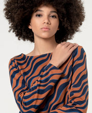 Laden Sie das Bild in den Galerie-Viewer, SURKANA kurzes Kleid mit Zebra-Print