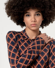 Laden Sie das Bild in den Galerie-Viewer, SURKANA Langärmliges tailliertes Top