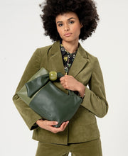 Laden Sie das Bild in den Galerie-Viewer, Neue zweifarbige Wintertasche SURKANA