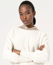Laden Sie das Bild in den Galerie-Viewer, Surkana Feinstrickpullover in Ecru