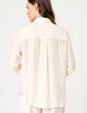 Laden Sie das Bild in den Galerie-Viewer, SURKANA ecrufarbenes Hemd