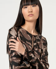 Charger l'image dans la galerie, Robe courte SURKANA viscose chatoyante