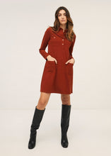 Laden Sie das Bild in den Galerie-Viewer, Das kleine Fauve SURKANA Kleid