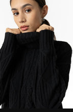 Laden Sie das Bild in den Galerie-Viewer, Tiffosi – Schwarzer 2-in-1-Pullover mit hohem Kragen