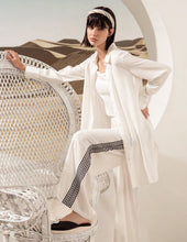 Charger l'image dans la galerie, Pantalon SURKANA Blanc broderies noires