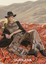 Laden Sie das Bild in den Galerie-Viewer, Pantalon Surkana velours marbré