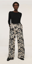 Laden Sie das Bild in den Galerie-Viewer, SURKANA Cosmos weite Hose