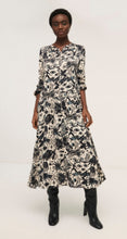 Charger l'image dans la galerie, Robe longue Bohème SURKANA cosmos