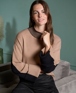 Pull bicolore SURKANA taupe et noir