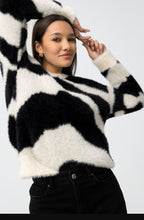 Laden Sie das Bild in den Galerie-Viewer, Pull zébré femme Tiffosi Motif noir et blanc tendance, matière douce et chaude pour l’hiver
